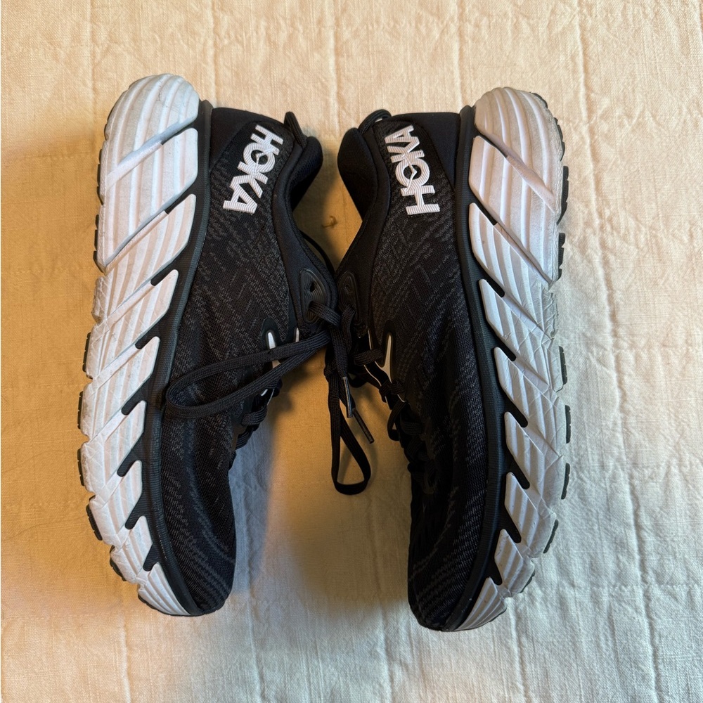 HOKA Gaviota 4 Black